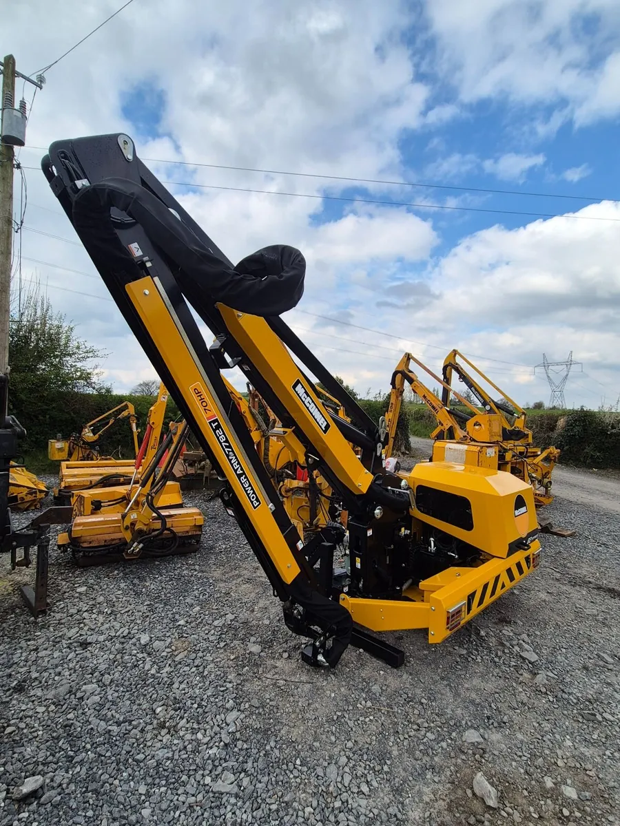 Mcconnel PA6582T/PA7782T Hedgecutter *New* - Image 3