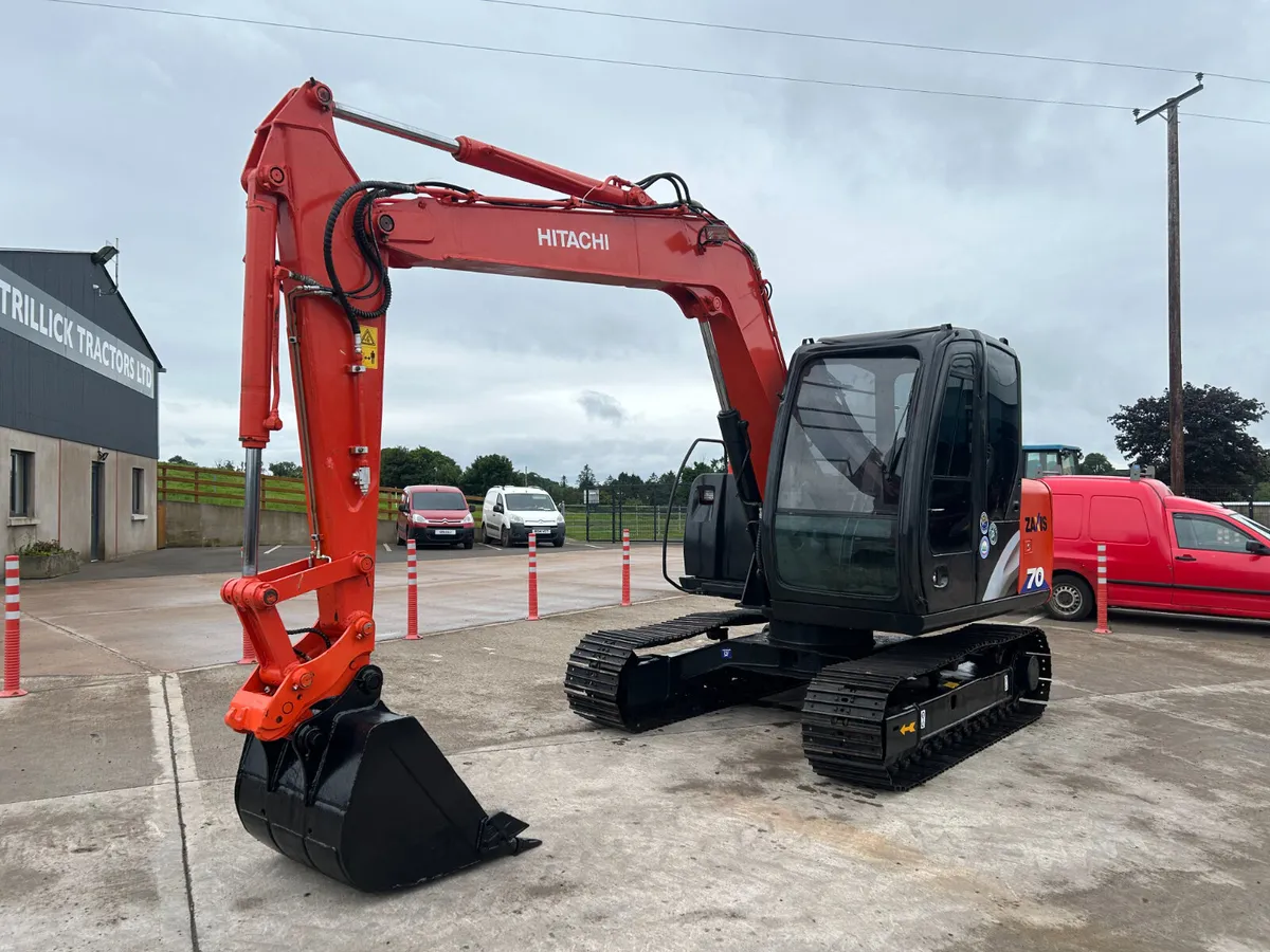 2014 Hitachi Zaxis 70 - Image 4
