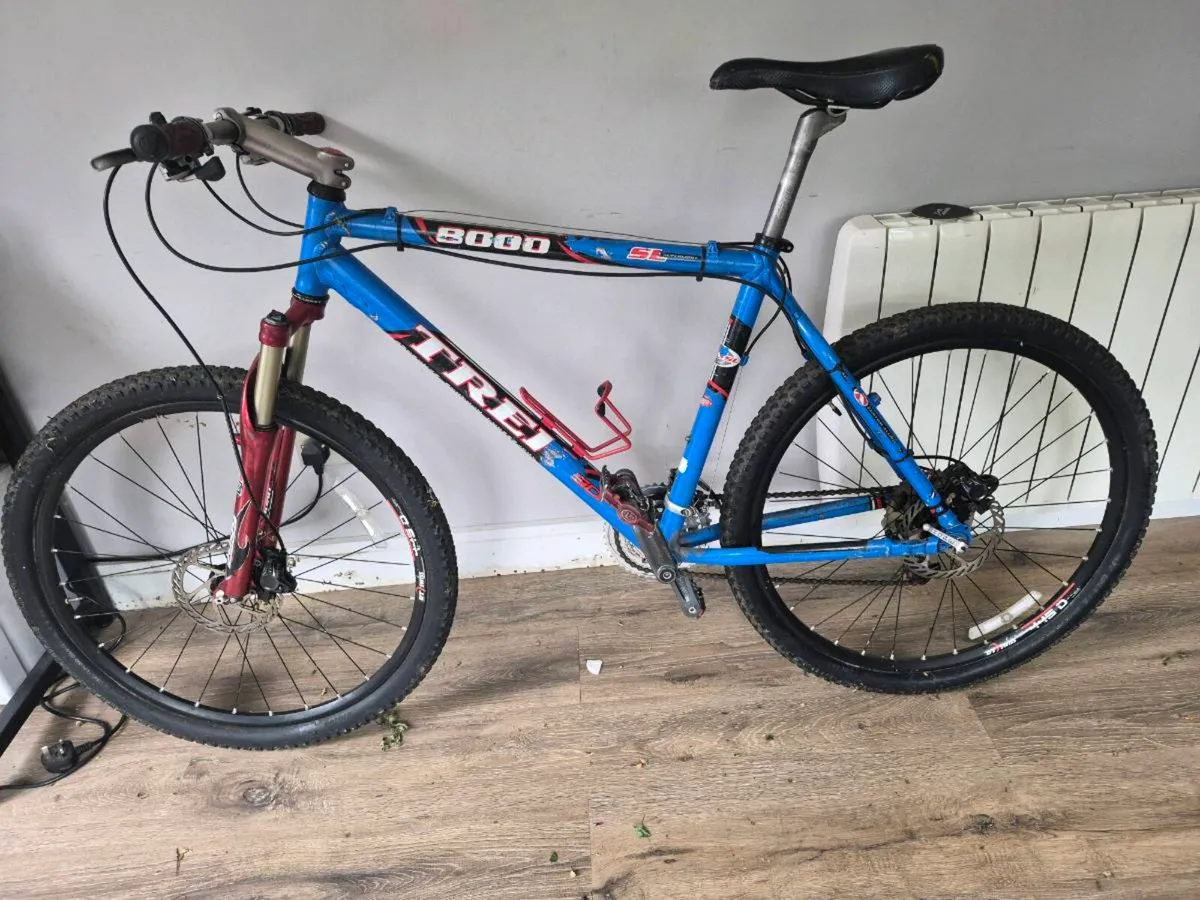 Trek - Image 2