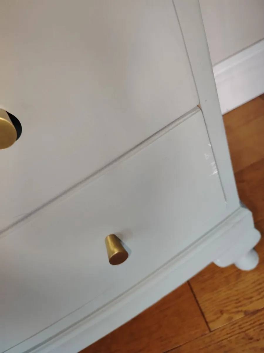 Chest of drawers - Image 2