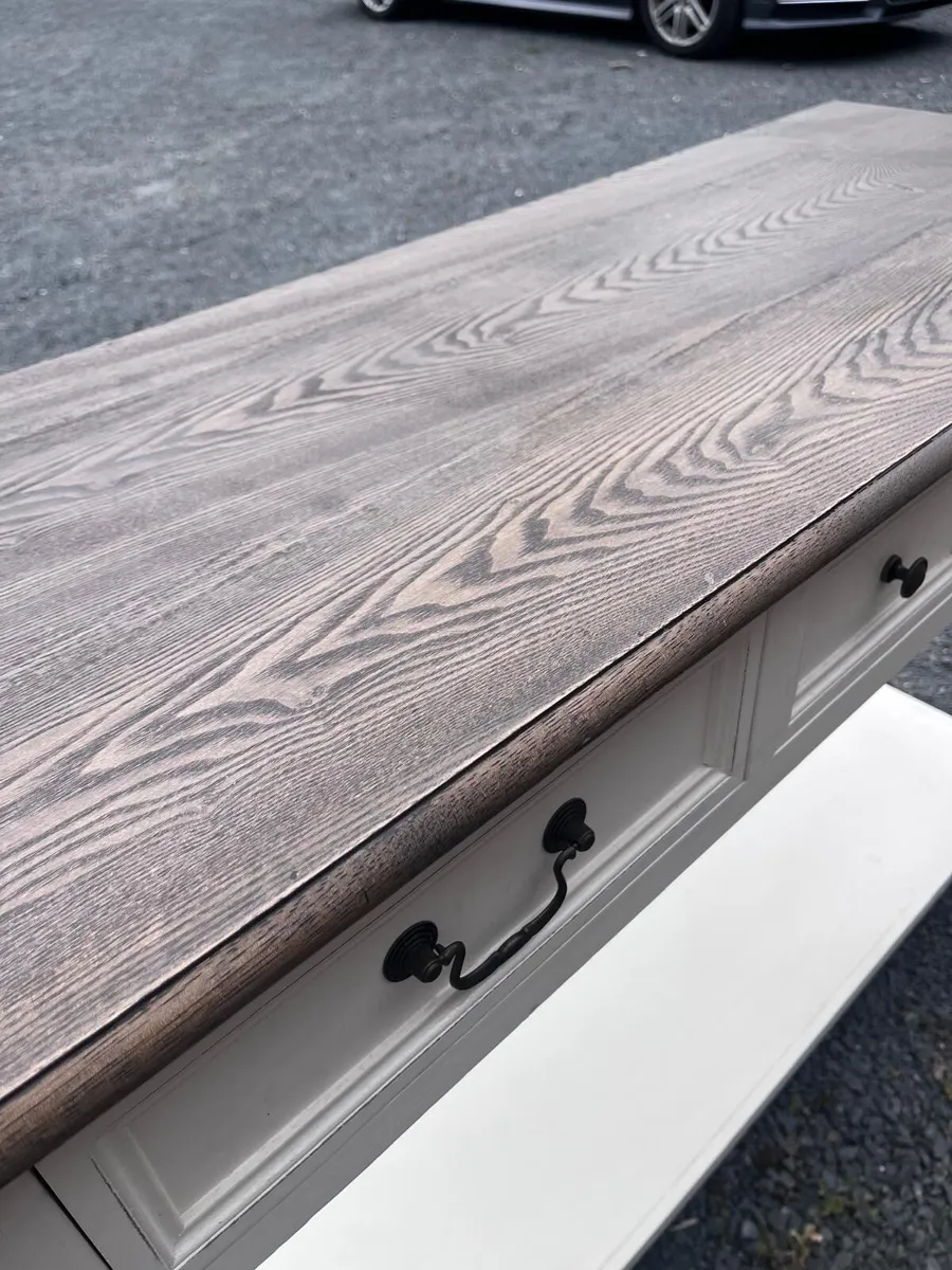 Hall table - Image 1