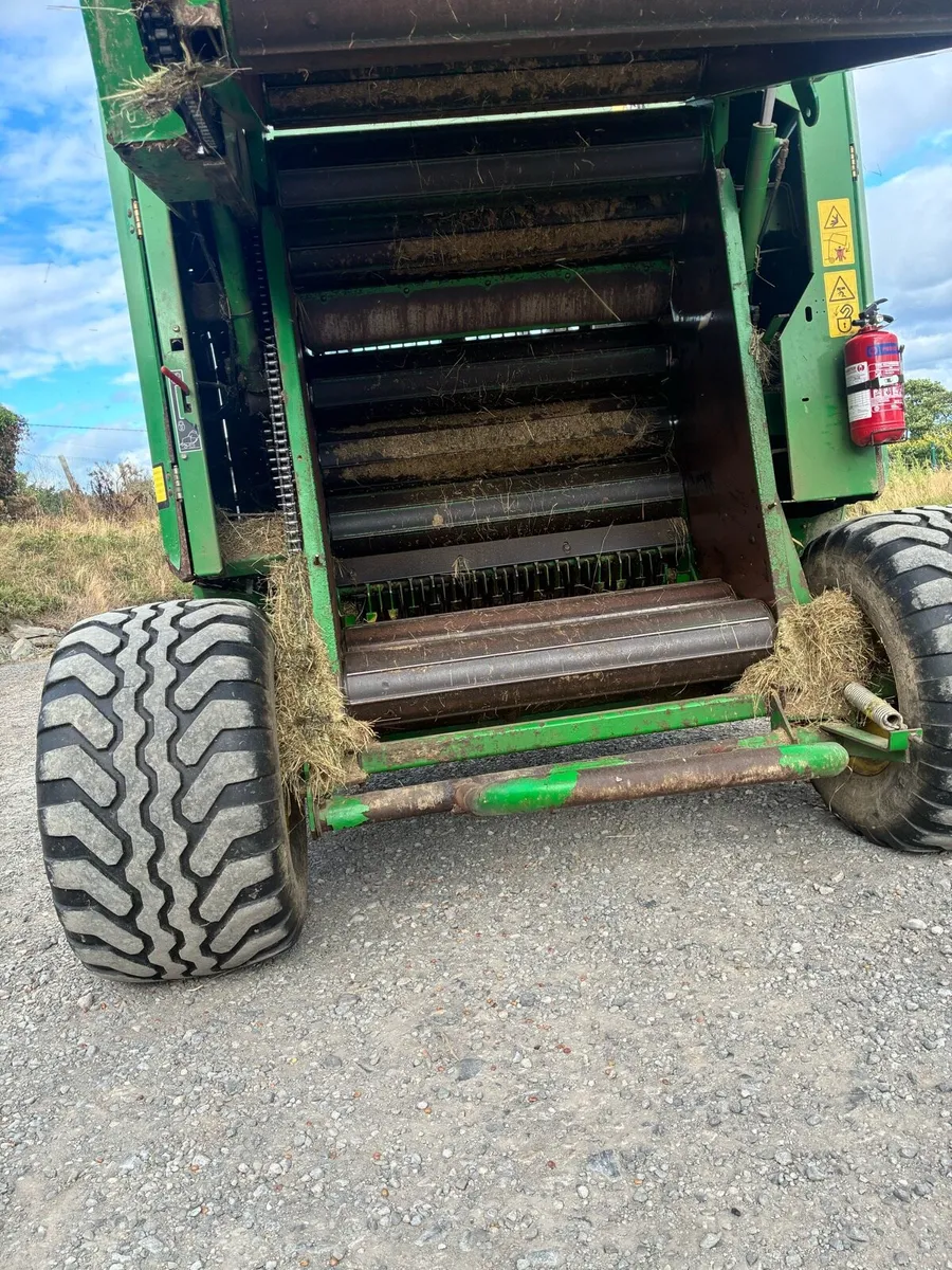 John Deere 578 round baler - Image 4