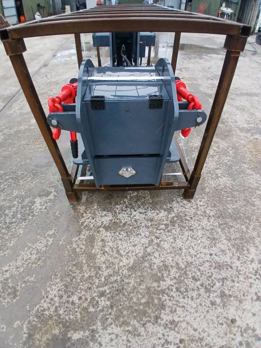Fifth wheel wrecker - Image 4