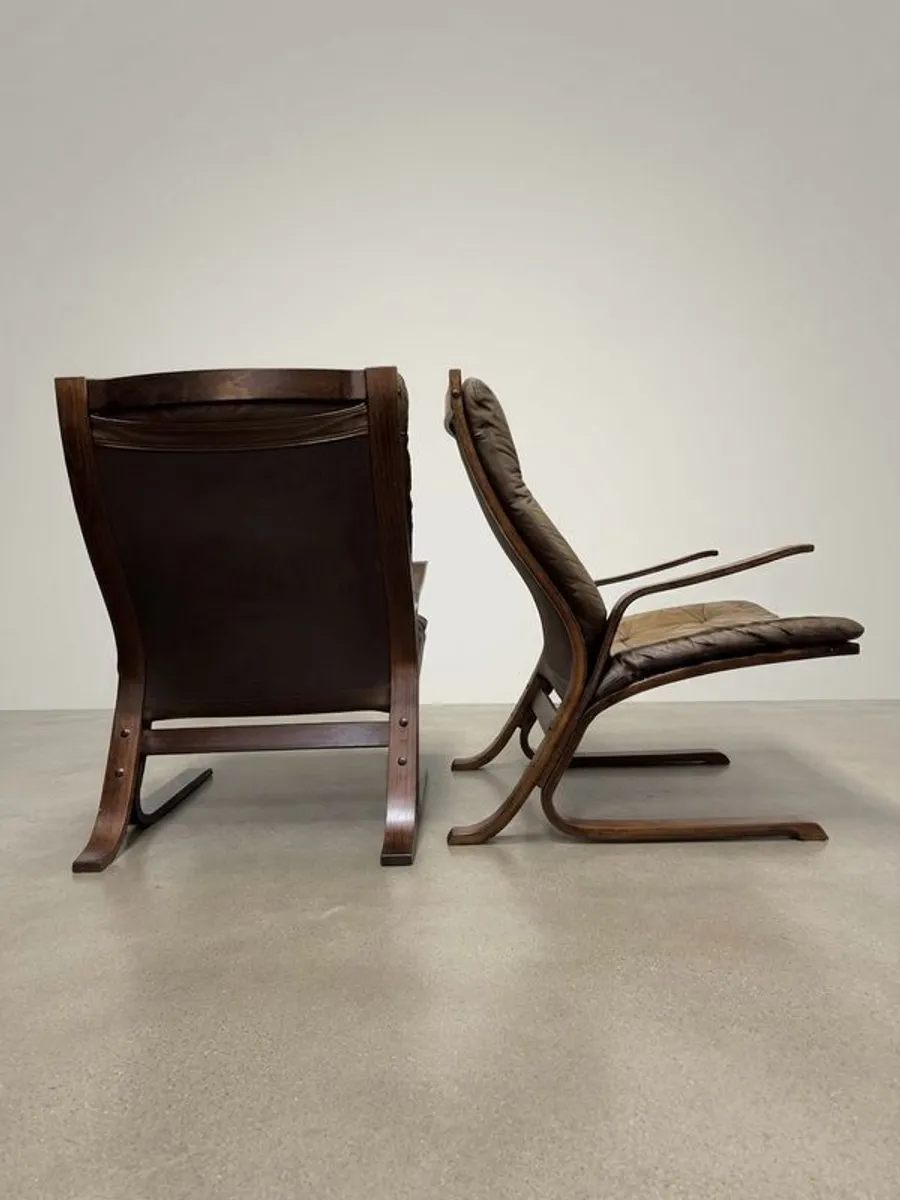 Superb Mid-Century Norwegian Lounge Chairs with Footstool Attributed to Elsa & Nordahl Solheim - Image 2