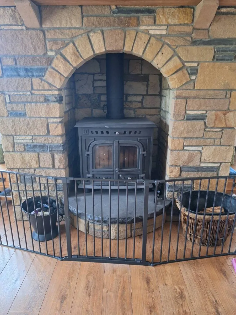 Fireguard./ Safety gate - Image 1