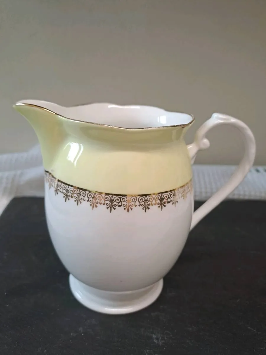 Royal Grafton Bone China Milk Jug - Image 1