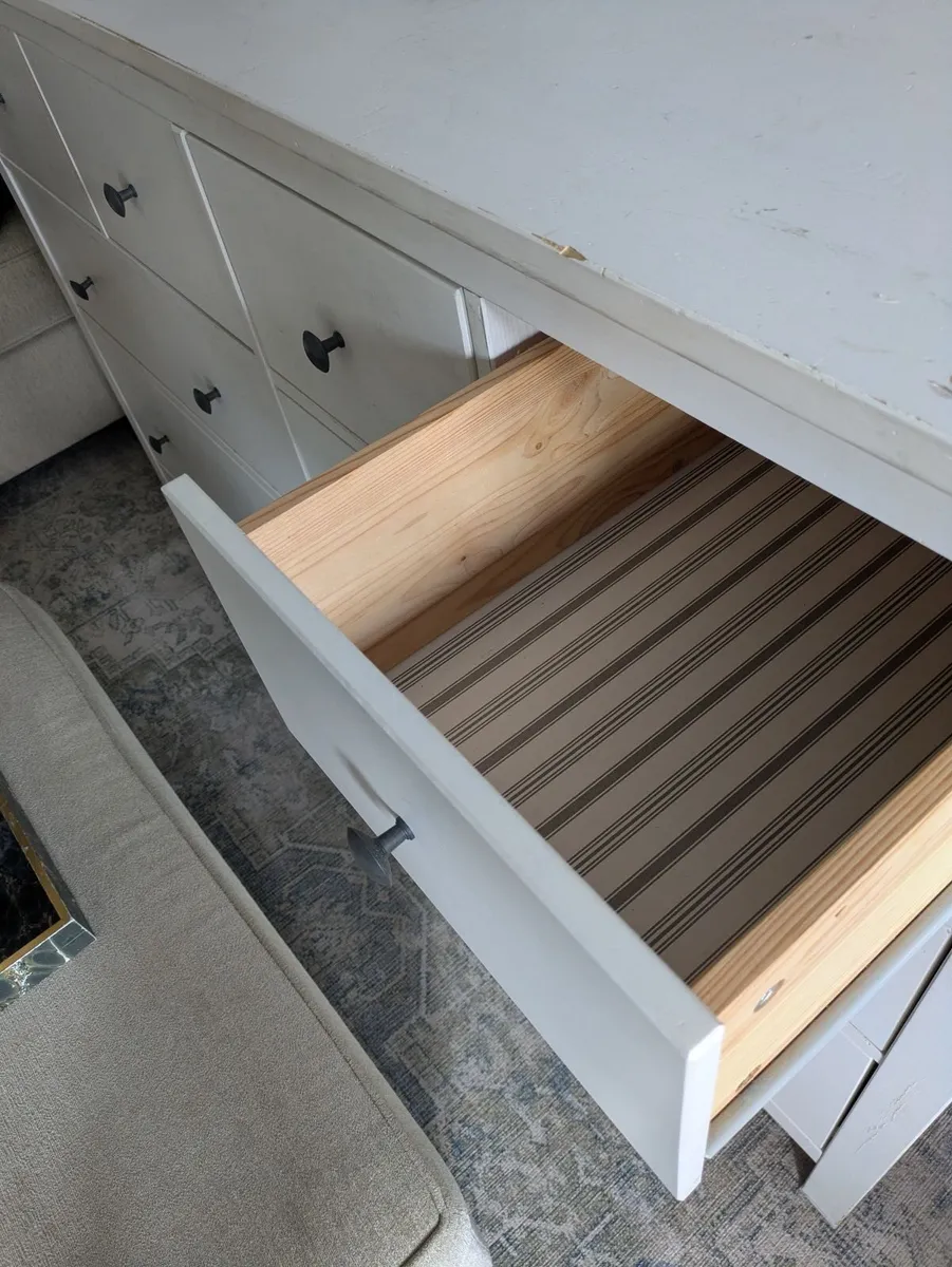 Large chest of drawers - Image 4