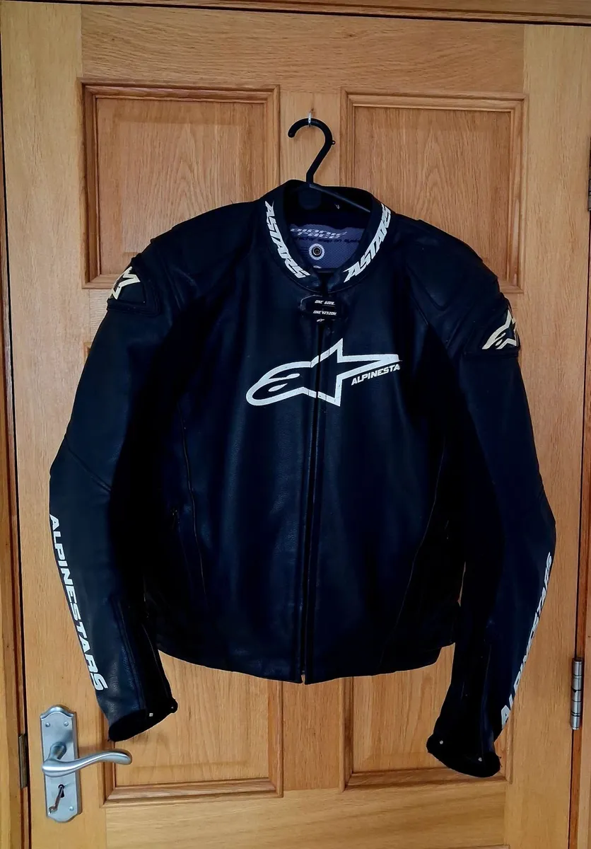 Motorcycle clothing - Image 2