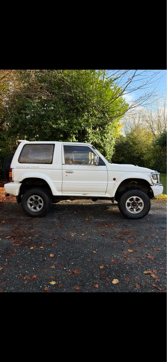 Mitsubishi Pajero - Image 3
