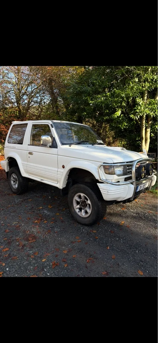 Mitsubishi Pajero - Image 2
