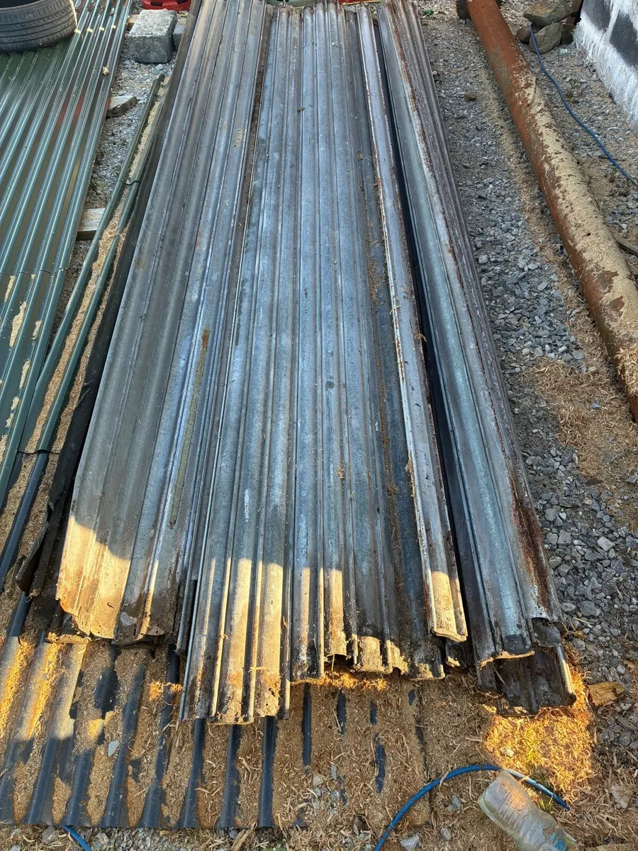 Roller door - Image 4