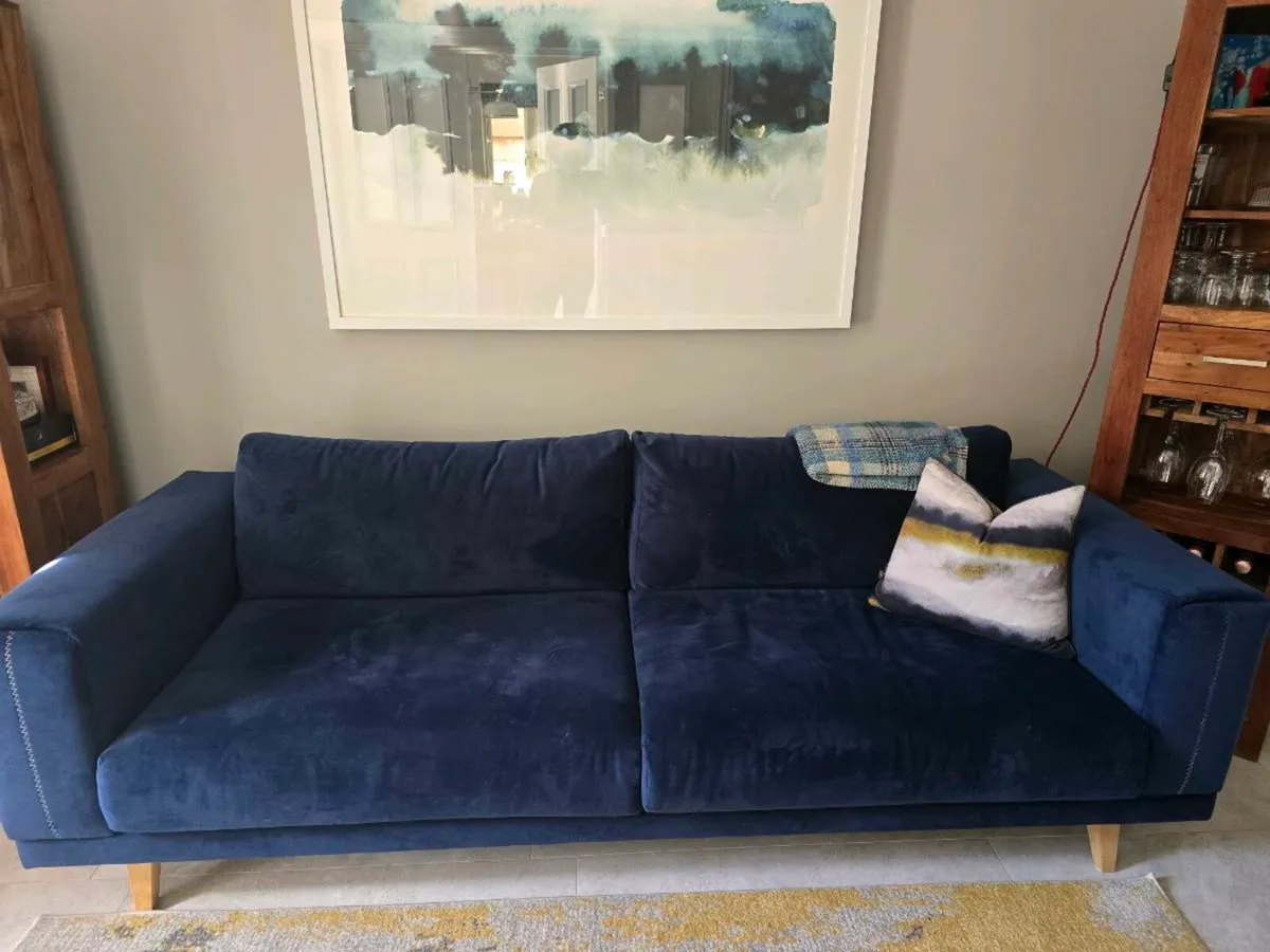 Contemporary Navy Blue Velvet Sofa - Image 3