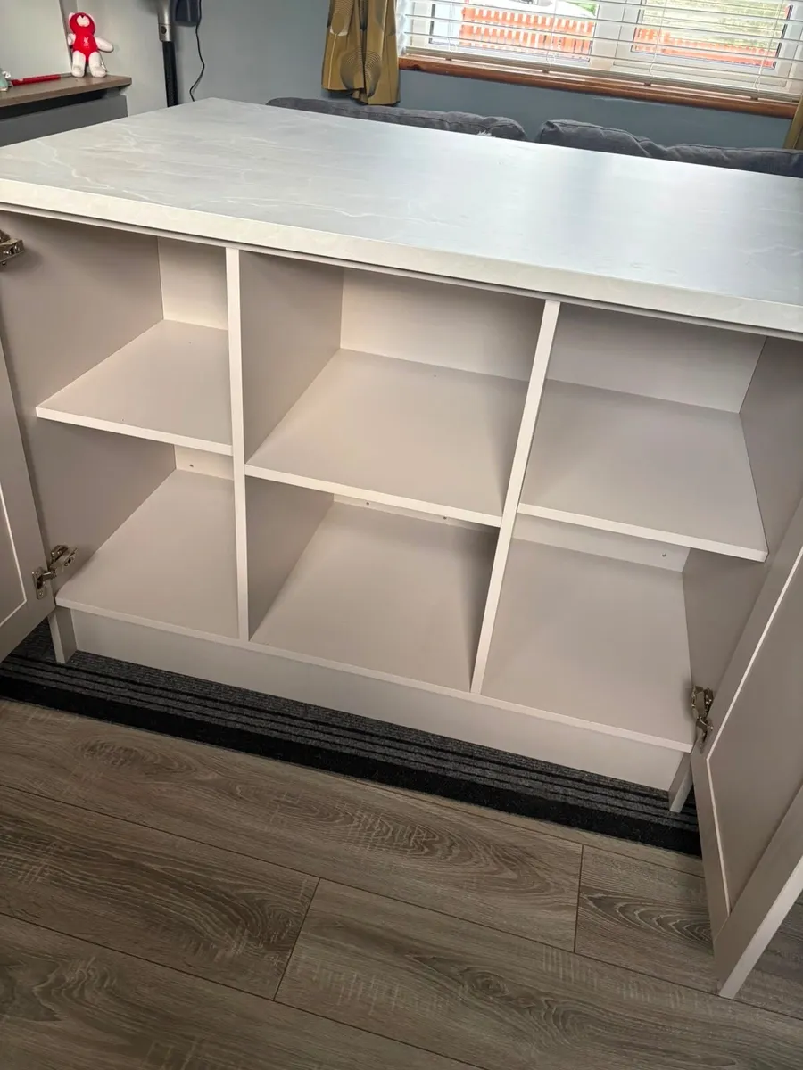 Kitchen island (NEW) - Image 3