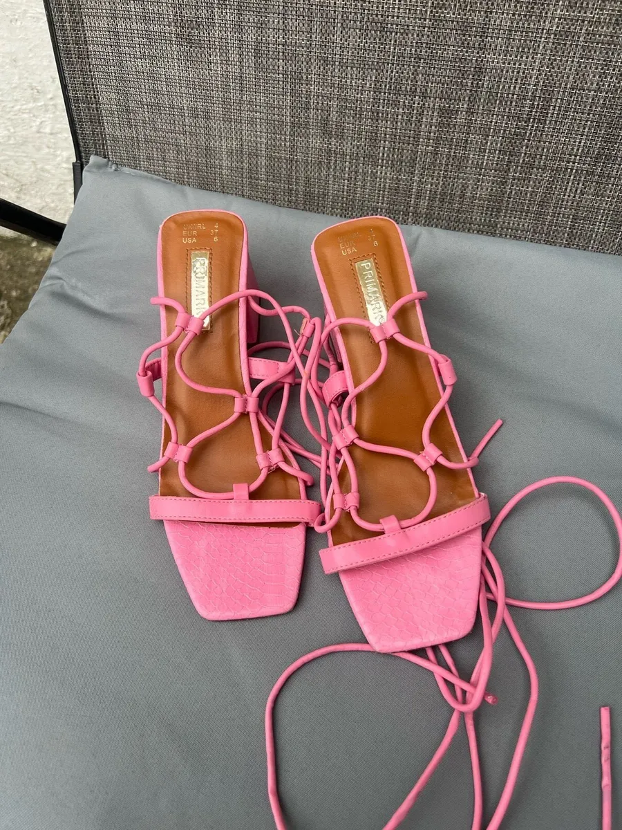 Ladies stunning shoes size 4 €8 - Image 4
