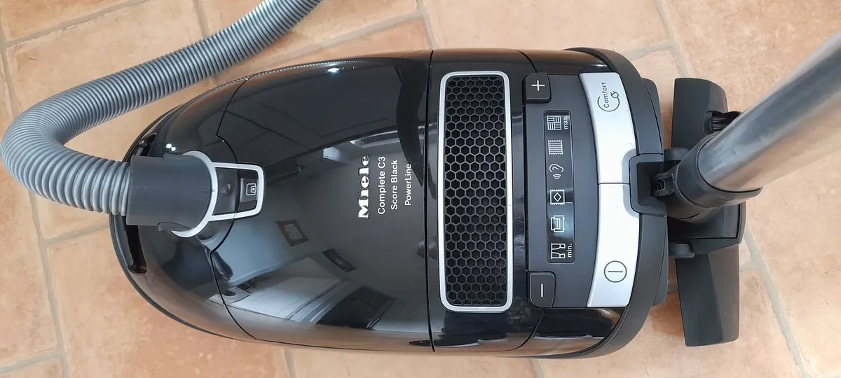 Miele vacuum/Hoover cleaner - Image 2