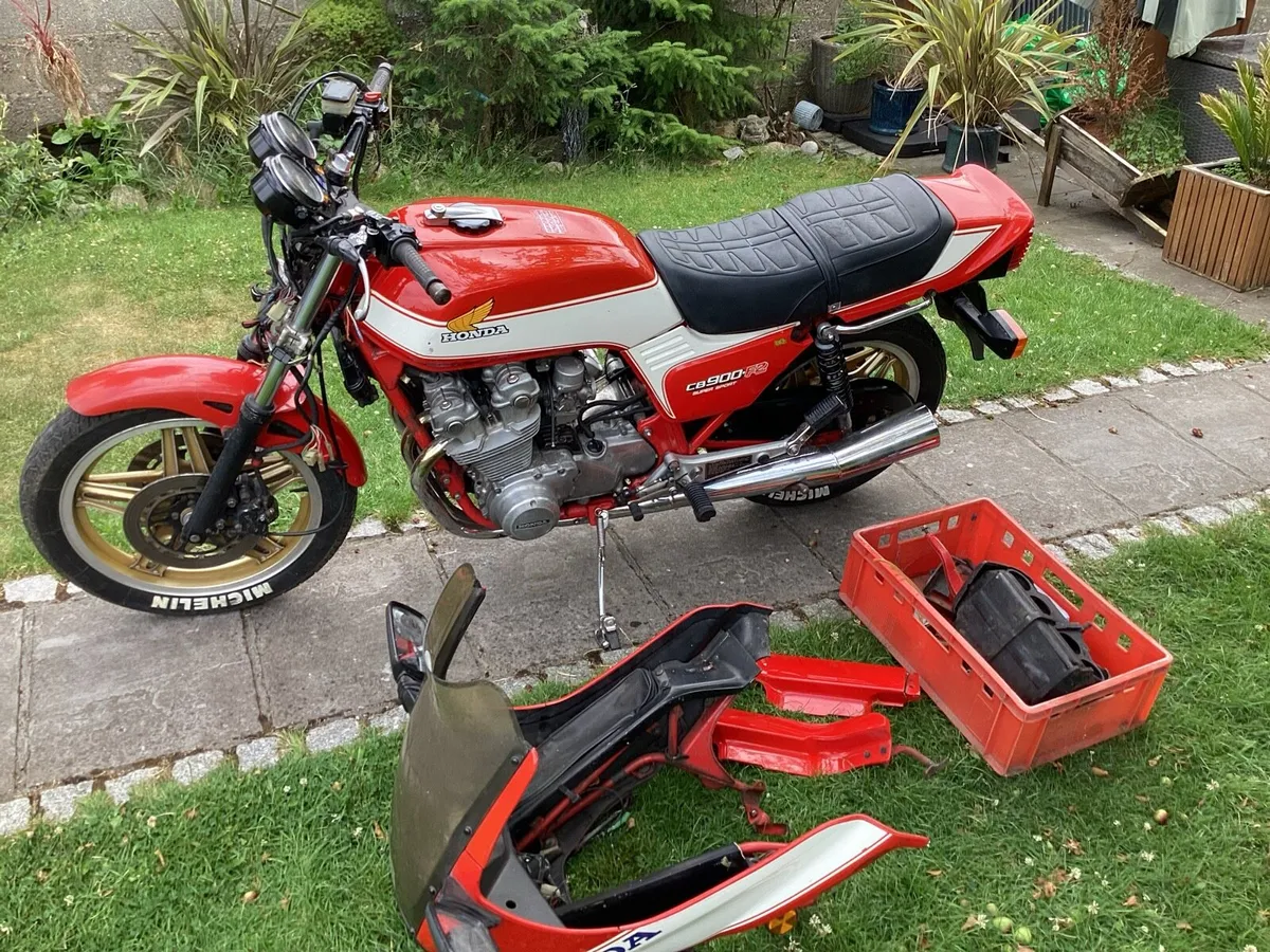 1981 Honda cb900 f2 Bol Dor - Image 1