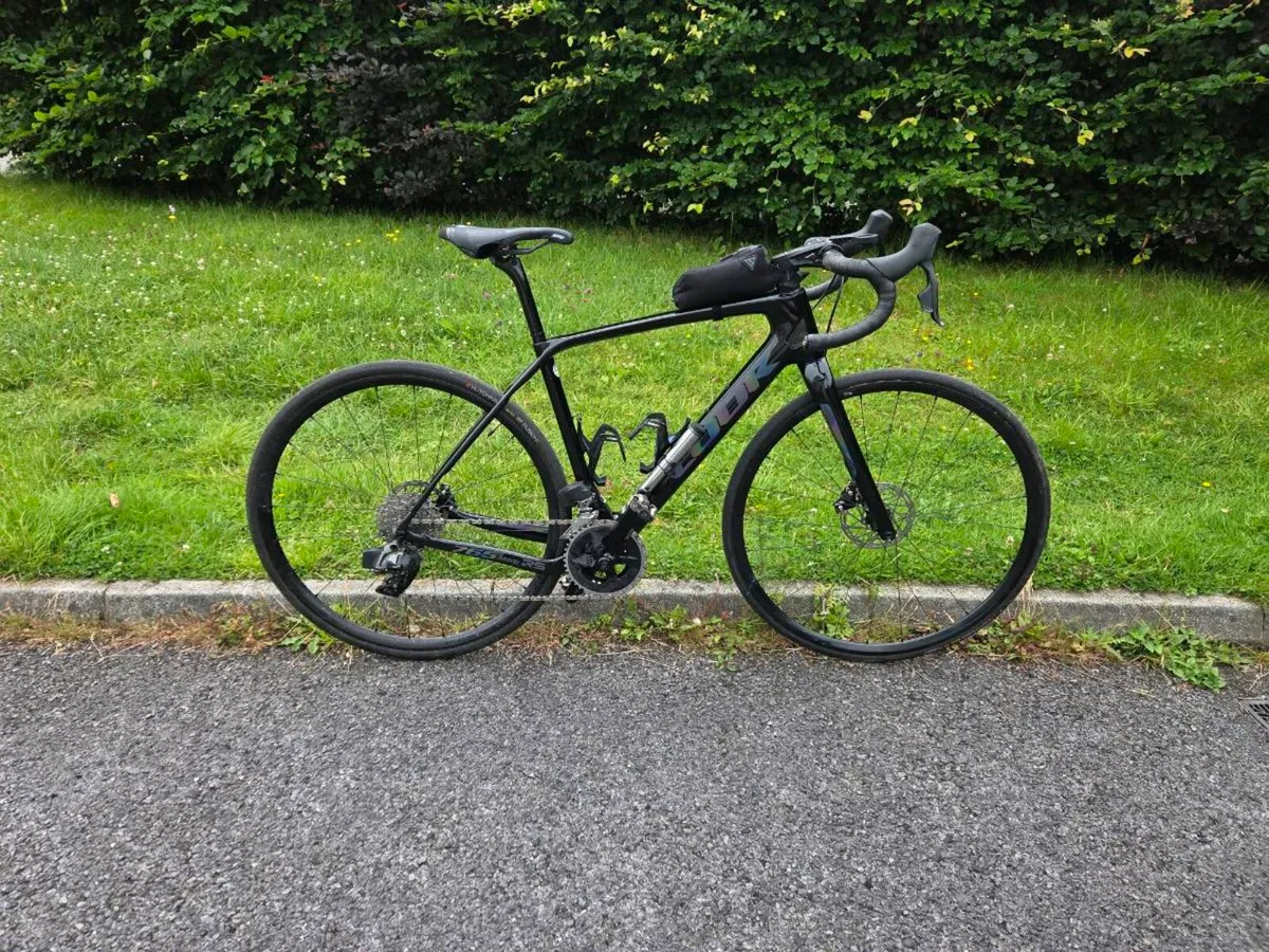 Gravel bike - Image 1