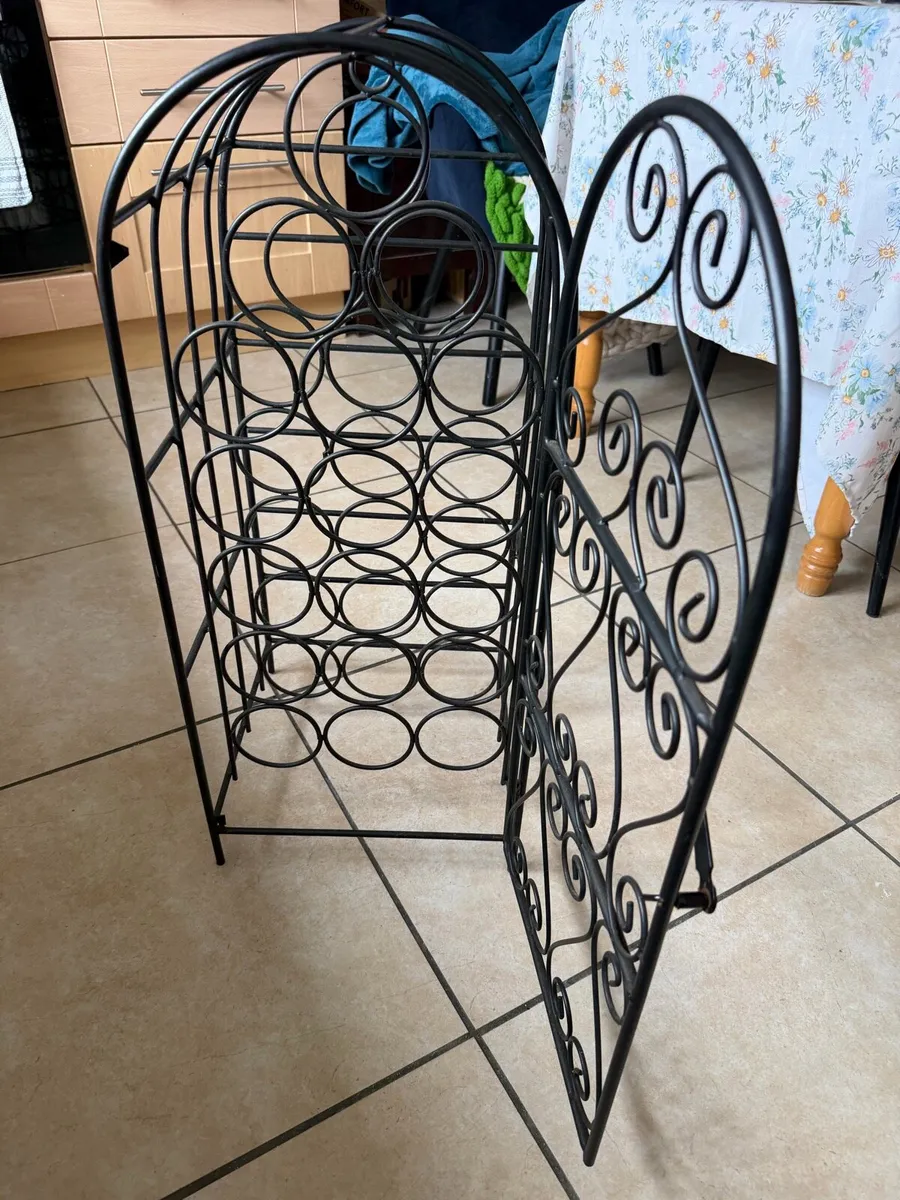 Nice bottle holder - Image 1