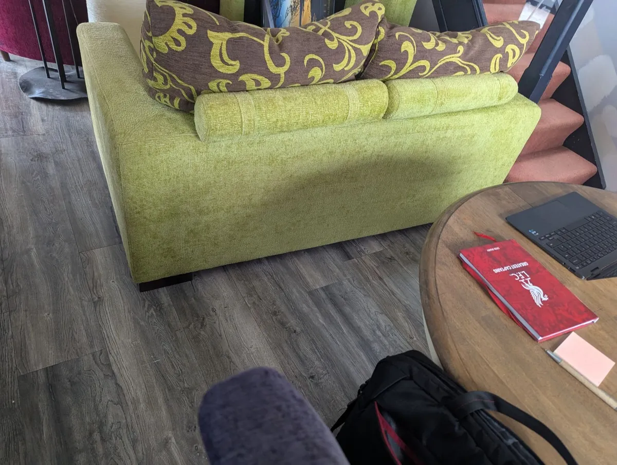 2x Two seater fama Sofas - Image 3