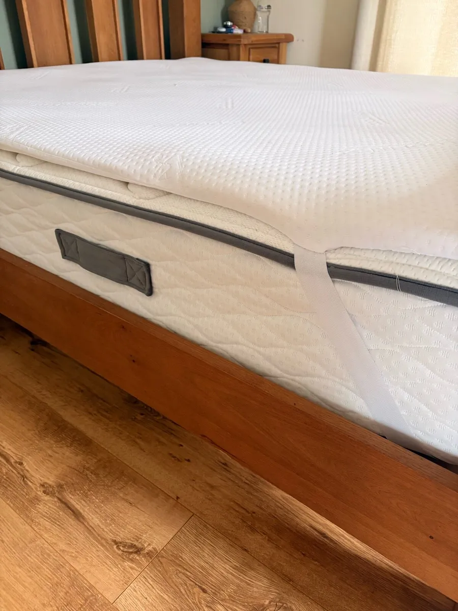 Superking Mattress 1 year old - Image 2