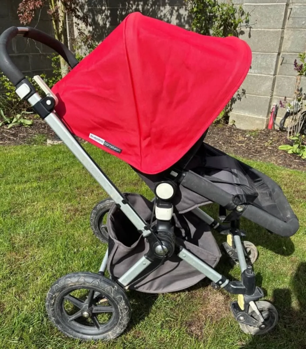 Bugaboo Cameleon with raincover - Image 1