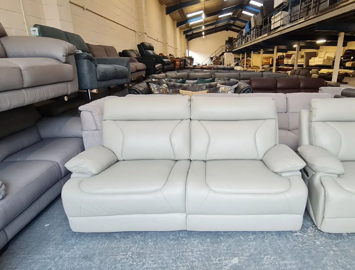 Raleigh grey leather electric 3+2 seater raleigh - Image 2