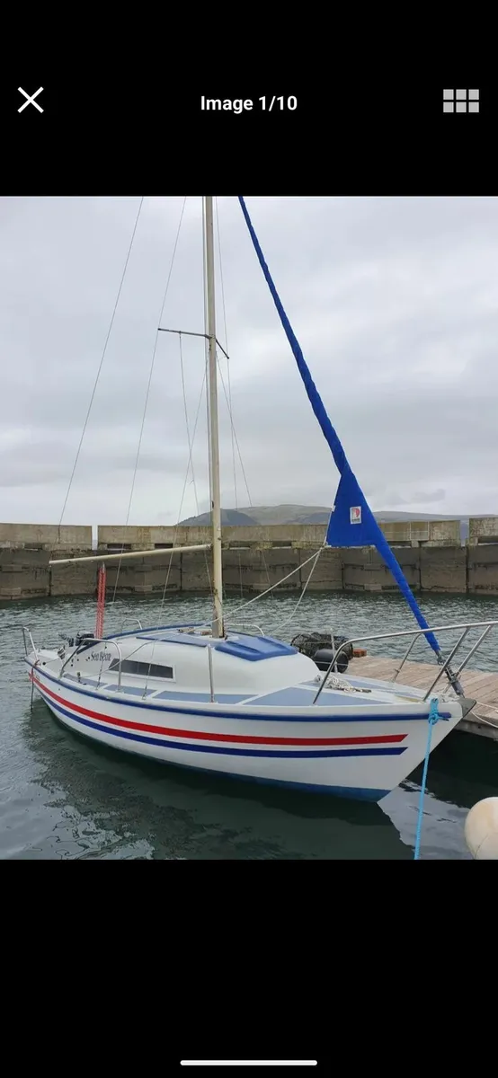 Seal 22 sailboat - Image 1
