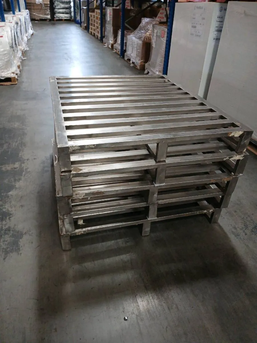 Plastic pallets - Image 4