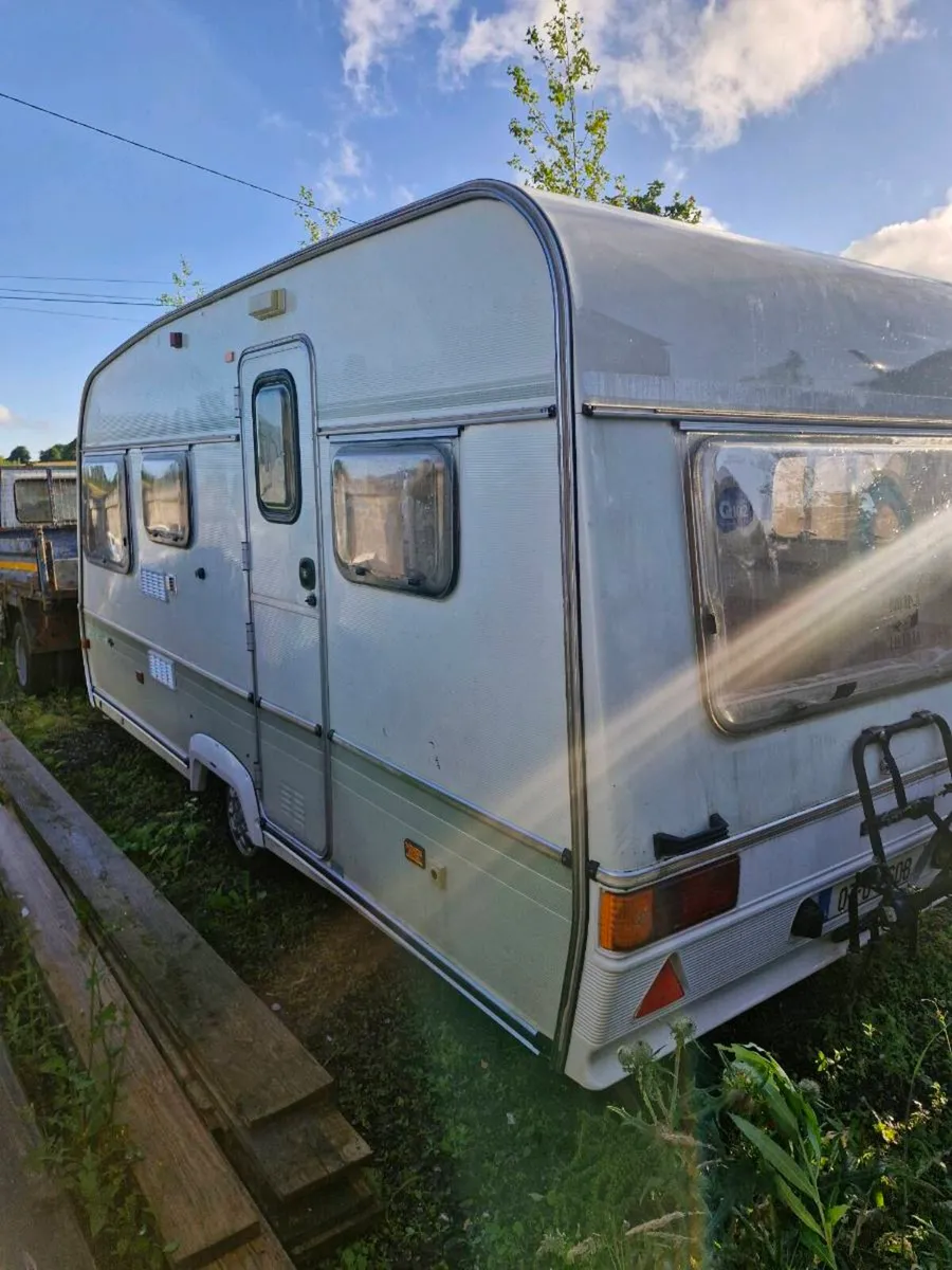 Swift caravan - Image 3