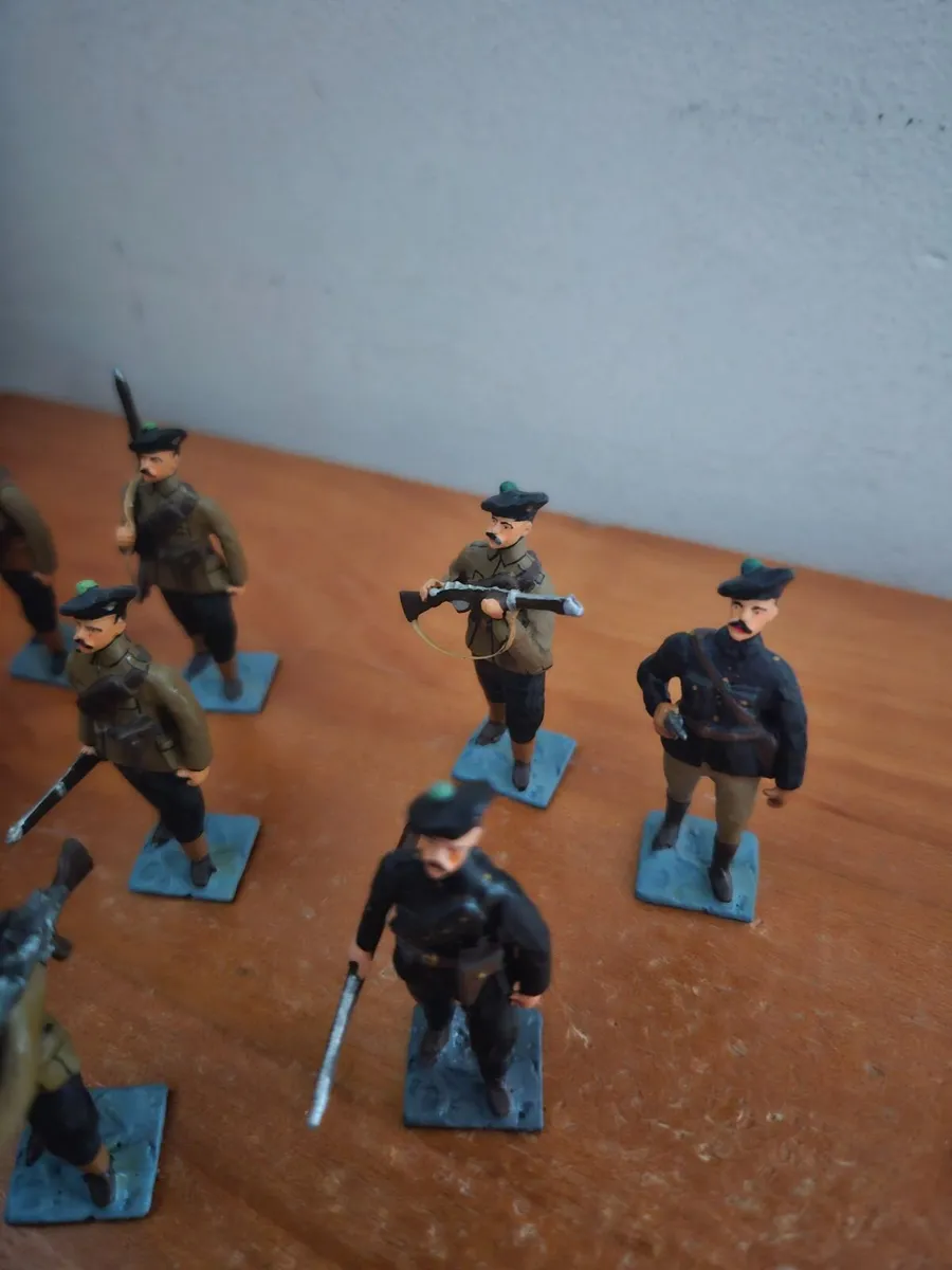 Britain's Code3 Irish War of Independence Black an - Image 4