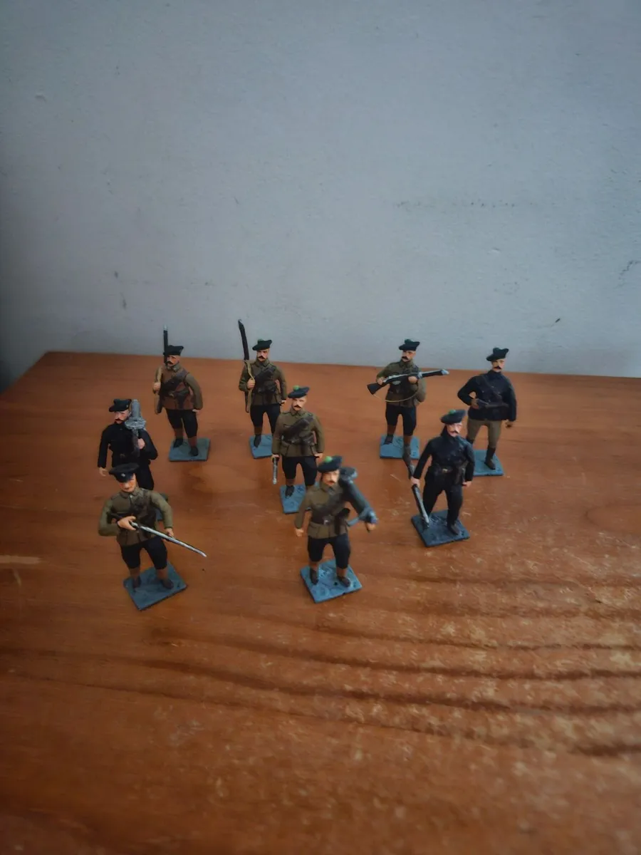 Britain's Code3 Irish War of Independence Black an - Image 1