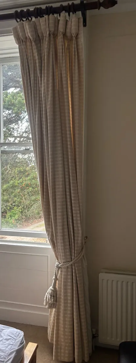 Bespoke hand made Goblet pleat Curtains - Image 1