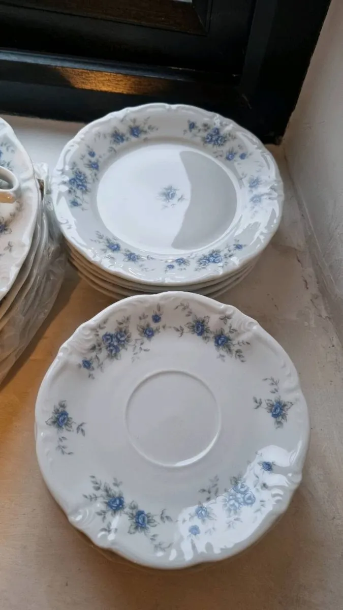 China set - Image 3