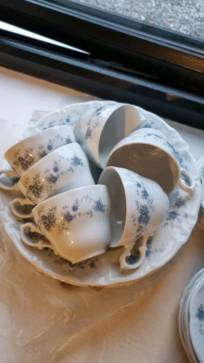 China set - Image 4