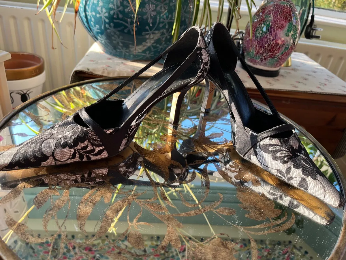 Lu Marian Dressy Occasion Shoes Size 7 - Image 3