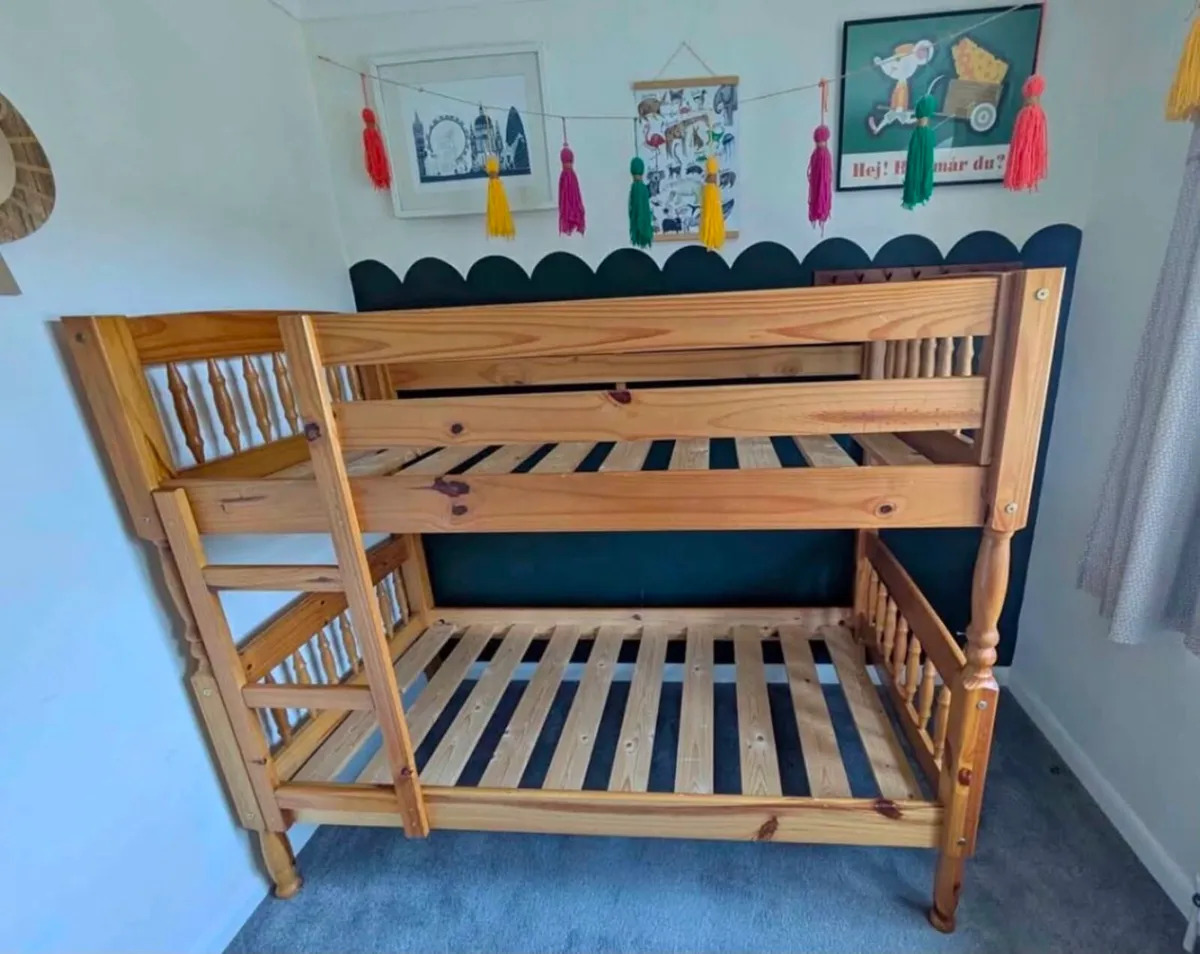 Pine bunk beds