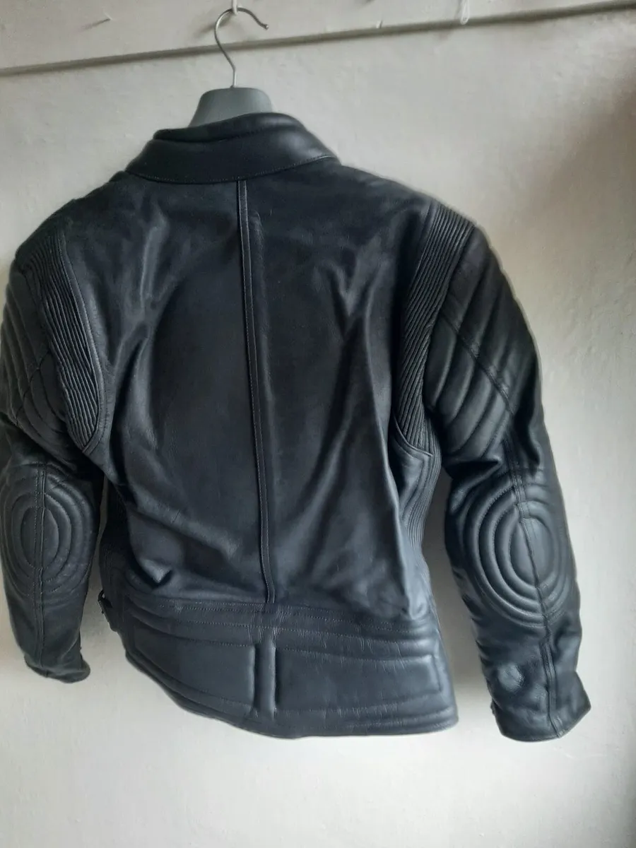 Motorbike suit & Boots - Image 3