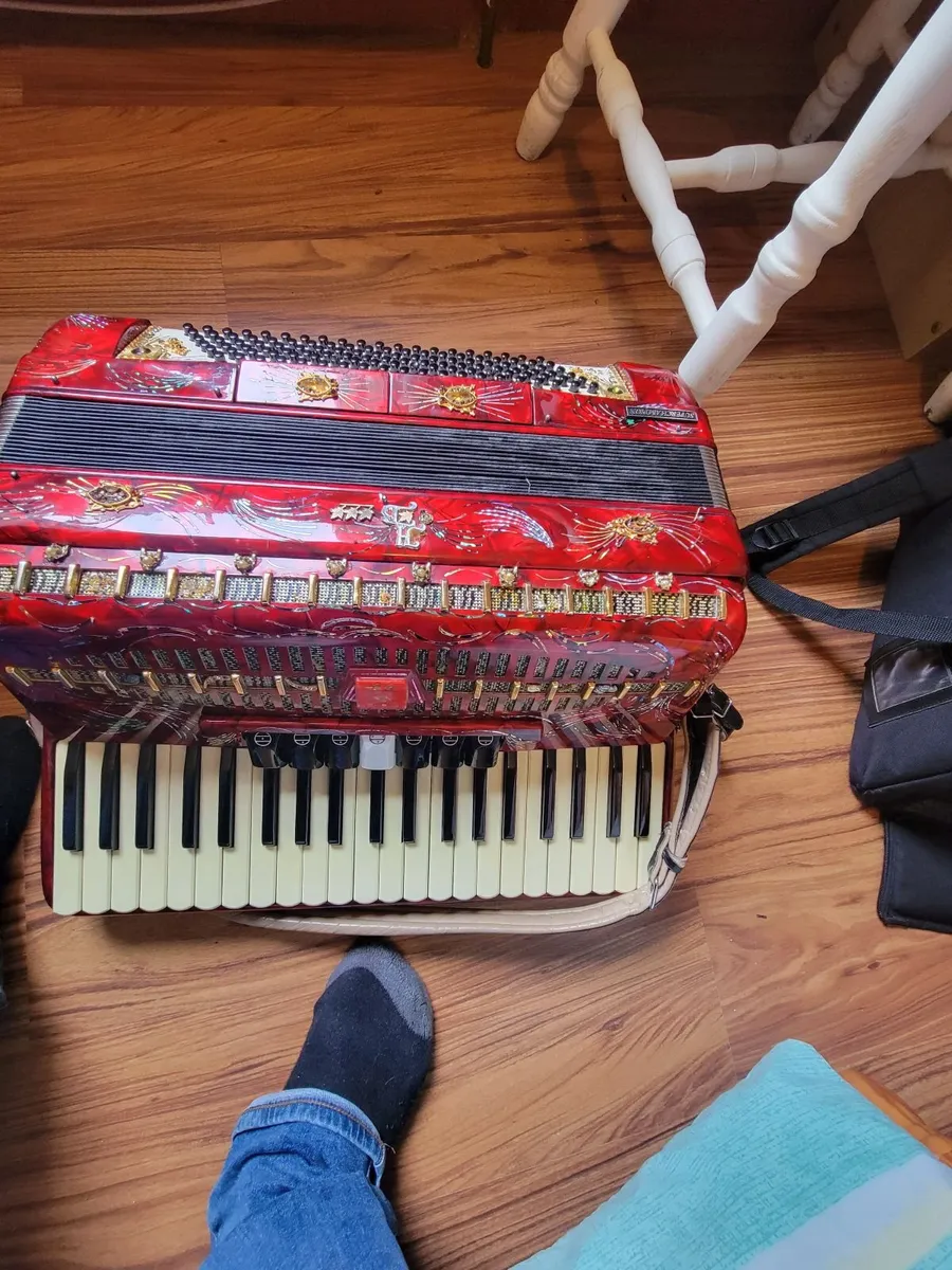 Accordion - Image 2