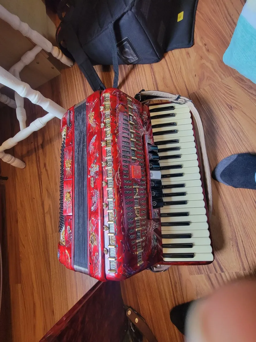 Accordion - Image 4