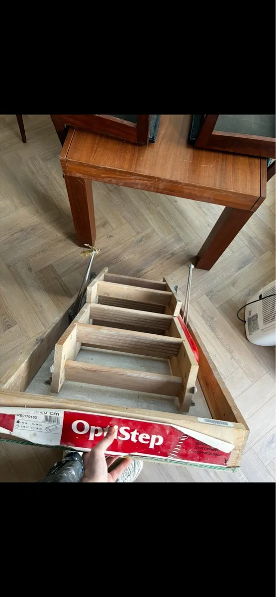 Staighre / loft ladder / attic stairs - Image 1