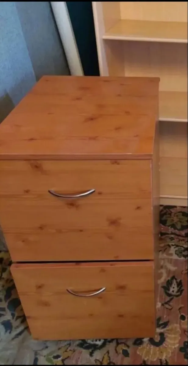 Furniture Lot - Image 2