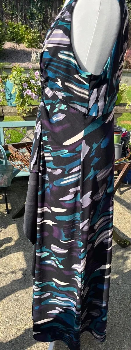 Kaliko Maxi Dress Size 16 - Image 3