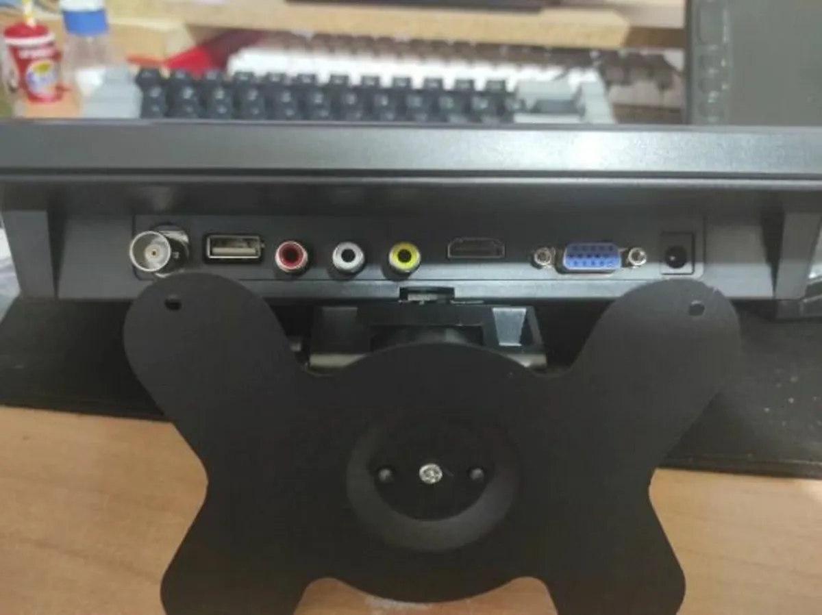 10" monitor for PC, laptop, CCTV, Raspberry - Image 3
