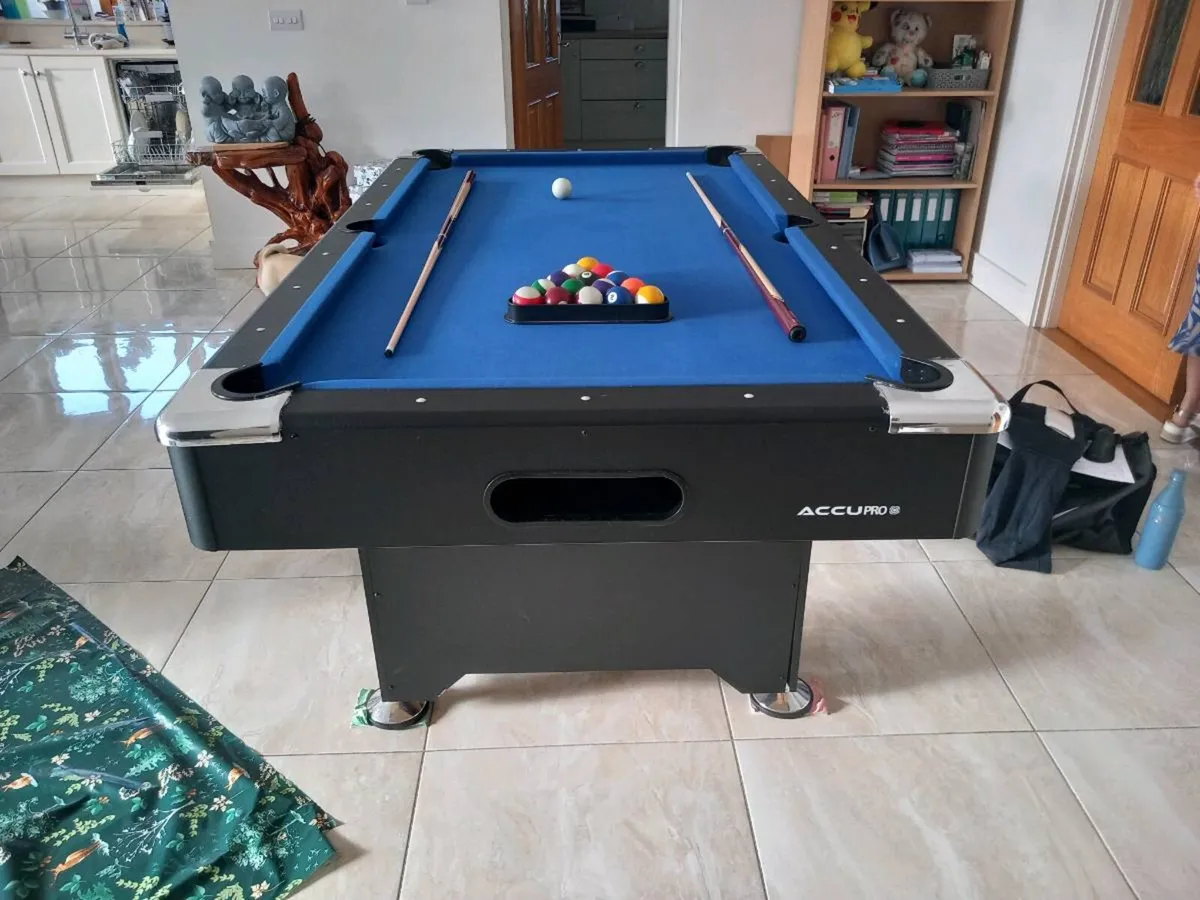 Pool Table - Image 4