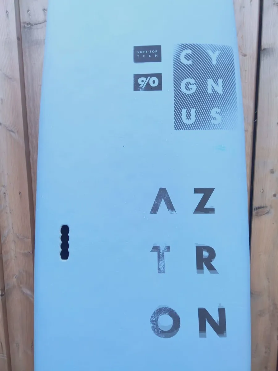 AZTRON Cygnus 9ft Surfboard Softboard - Image 3