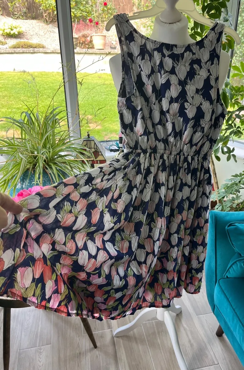 Joe Browns Tulips 🌷 Dress Size 8 - Image 1