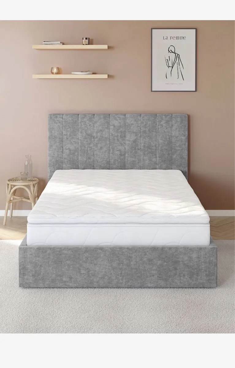 Small double mattress new - Image 1