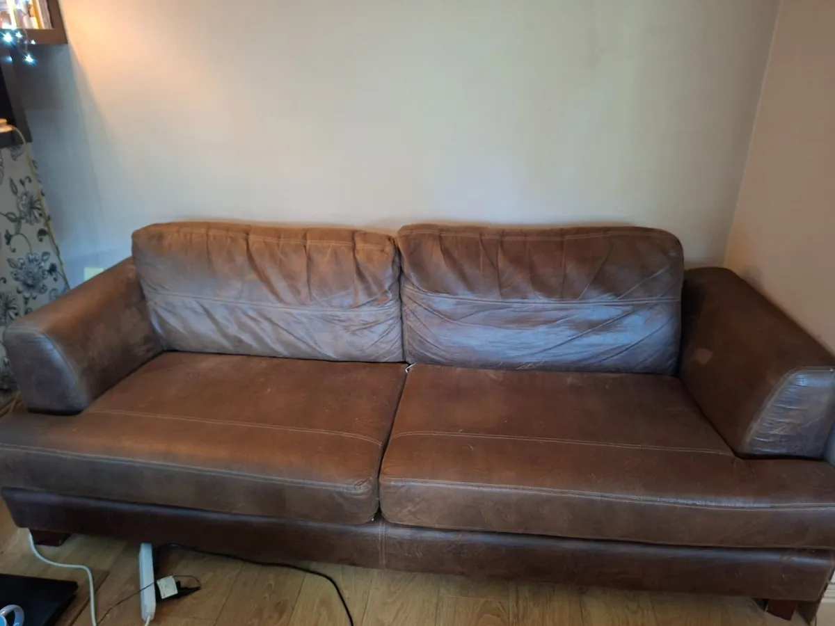 Arm chair - Image 2