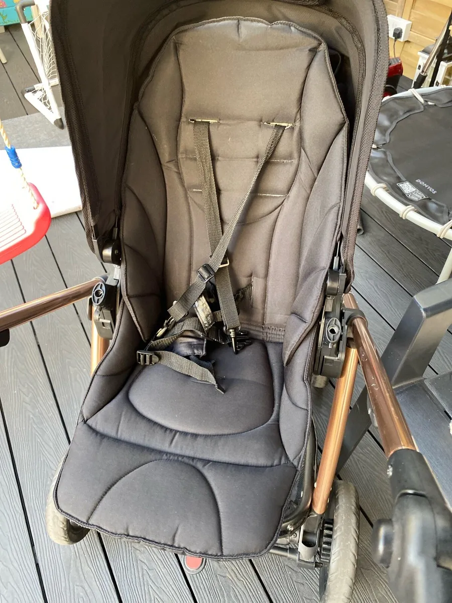 Mamas &Papas rose gold pram with Buggie - Image 1