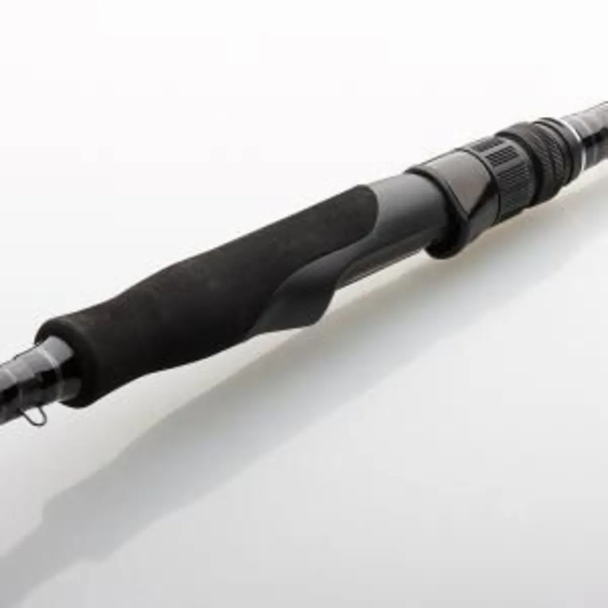 Savage Gear SGS2 Offshore Sea Bass Spinning Rod 7f - Image 3
